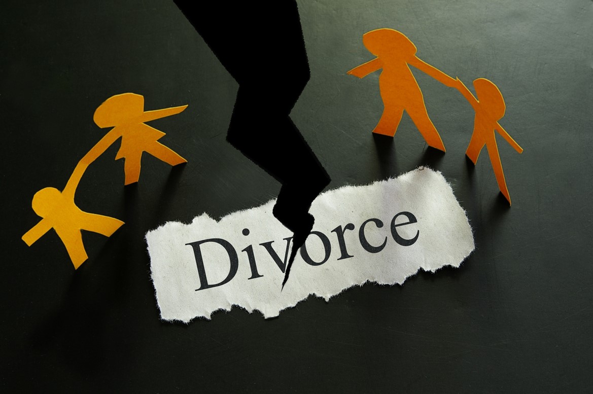 pastor's wife wants divorce